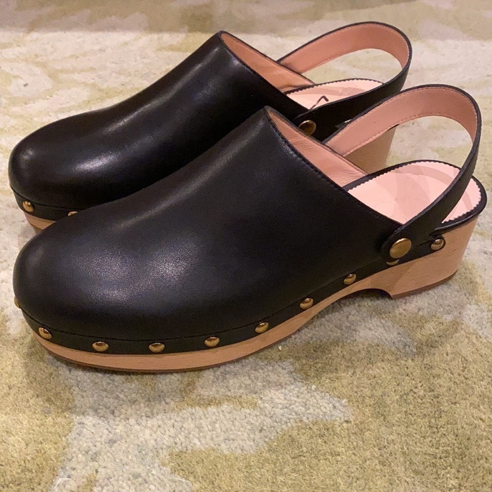 J.crew Convertible leather clogs
Item BA188